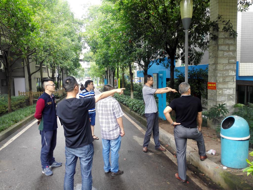 谯新风处长现场介绍选址地点